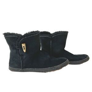 UGG Classic Ankle Bootie Women's 7 Black Leather Sheepskin Lining Pull On Casual
